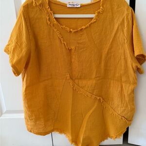 Monoreno Mustard Short Sleeve Top with Frayed Hem made in Greece
